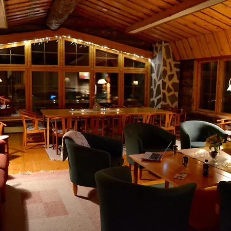 Log Tietotunturi Chalet