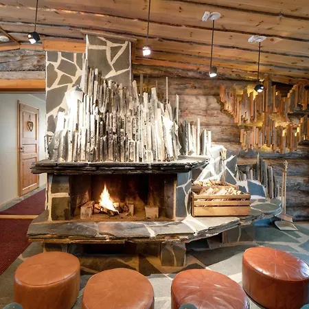 Log Tietotunturi Chalet