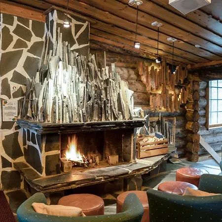 Log Tietotunturi Chalet